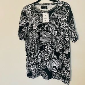 Bershka Black & White Tee